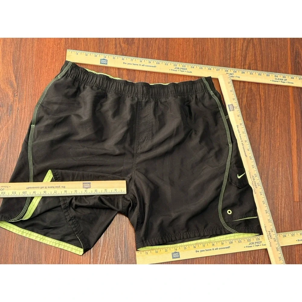 Nike Swim Board Shorts Men XL Black Green Spell Out Trunks